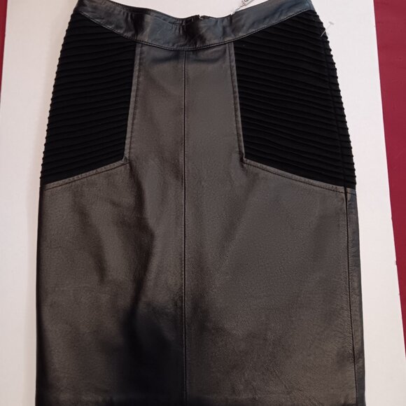 Centre Ville Paris Genuine Leather pencil skirt - sz 2 - Picture 1 of 6